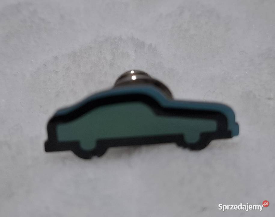 Przypinka zielone autko 1x25 sprzedam