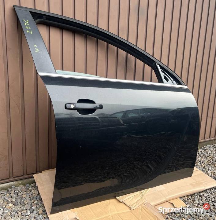 Drzwi prawe przednie opel insignia Z22C Kraśnik