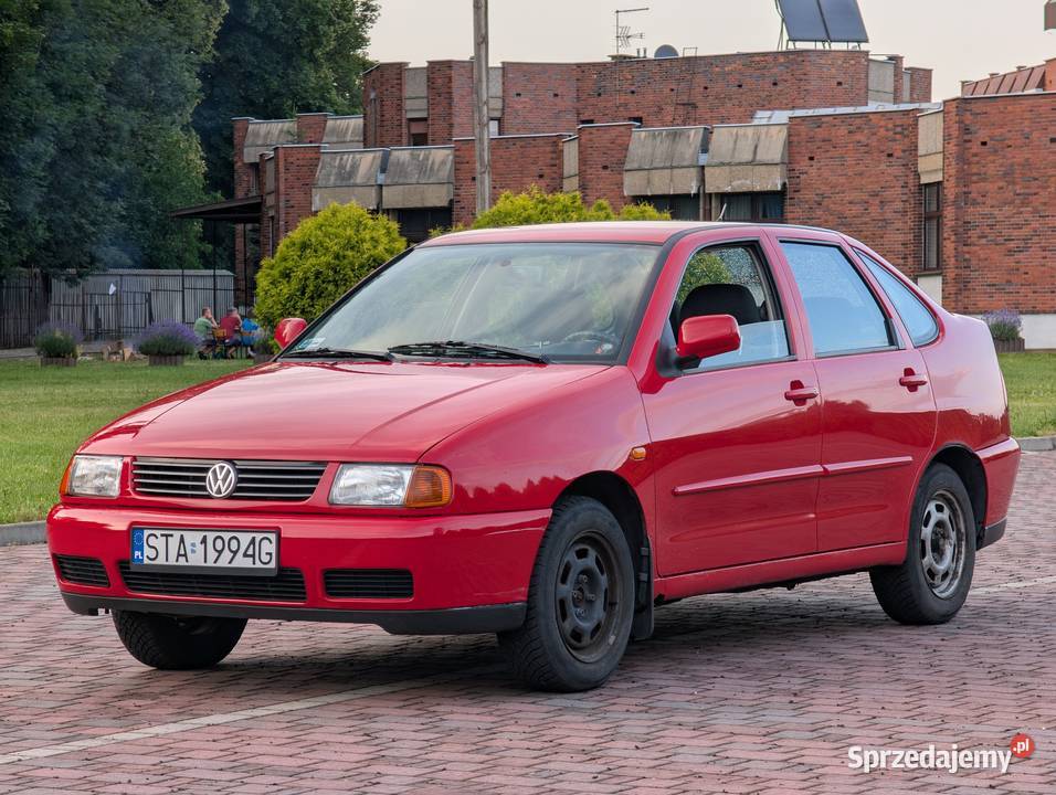Volkswagen Polo VW Polo 14L Drugi właściciel czerwony śląskie Tarnowskie Góry sprzedam