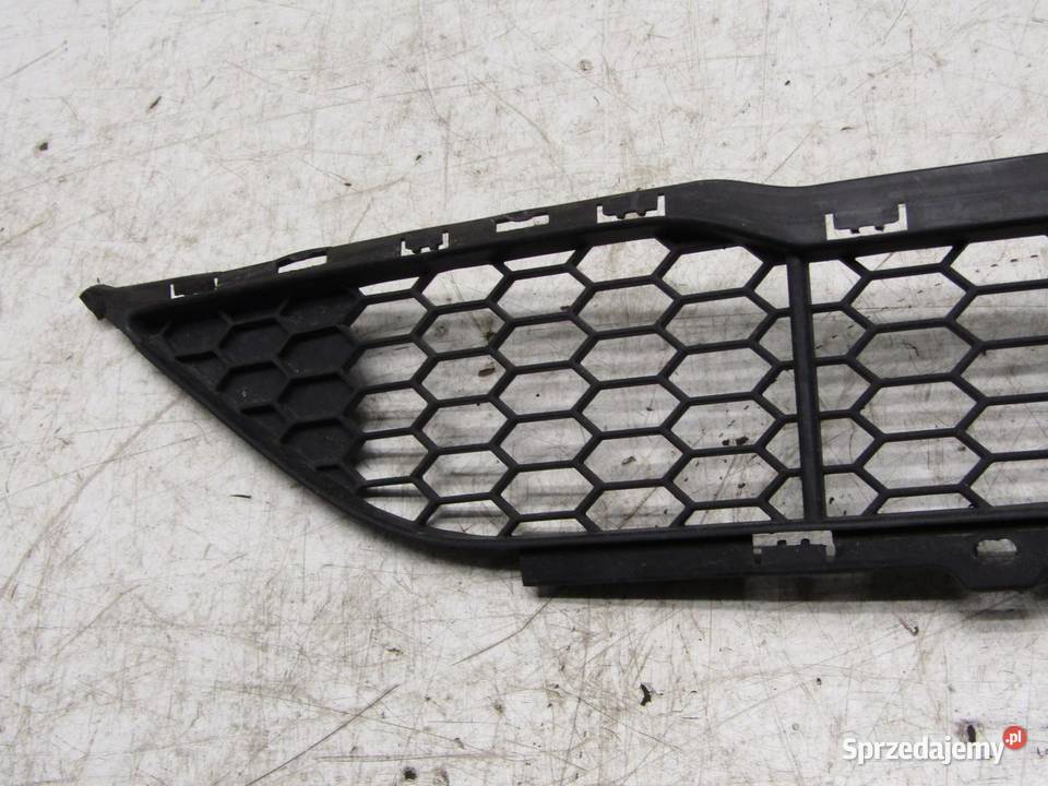 KRATKA ATRAPA ZDERZAKA ŚRODKOWA PRZEDNIA HYUNDAI lubelskie