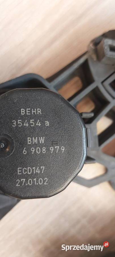 Silniczek nawiewu BMW 7 E65 6908979 6911819 osobowe Wentylacja Szczecin