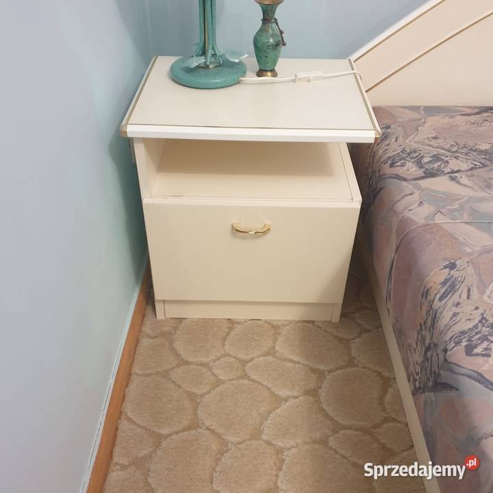 Meble do sypialni zestaw łóżko szafa i szafki Kielce