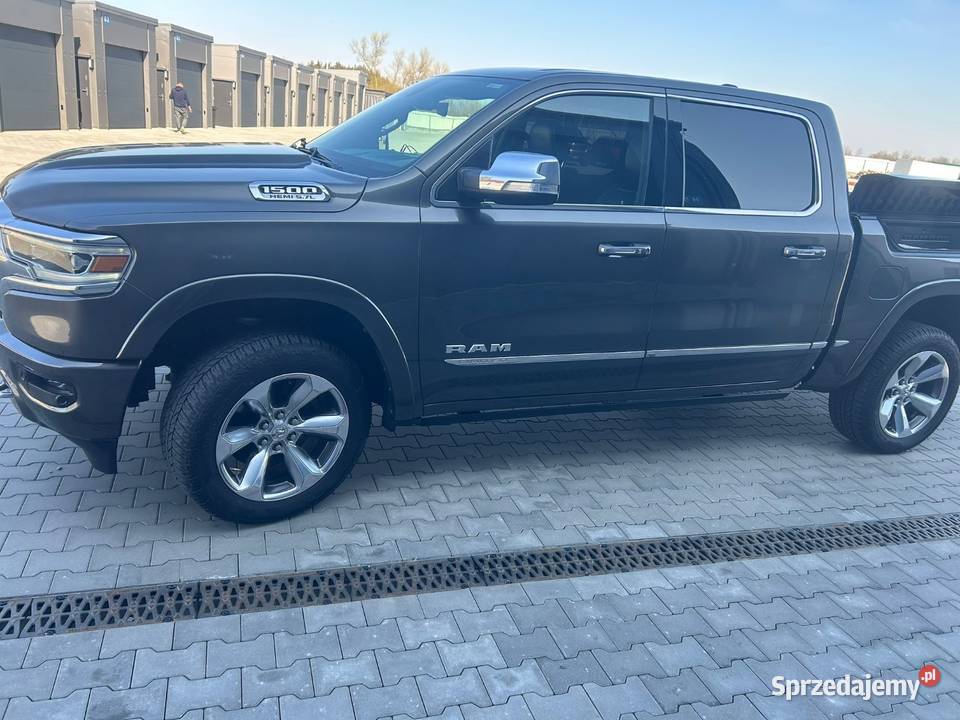Sprzedam RAM 1500 grafitowy Dąbrowa Tarnowska