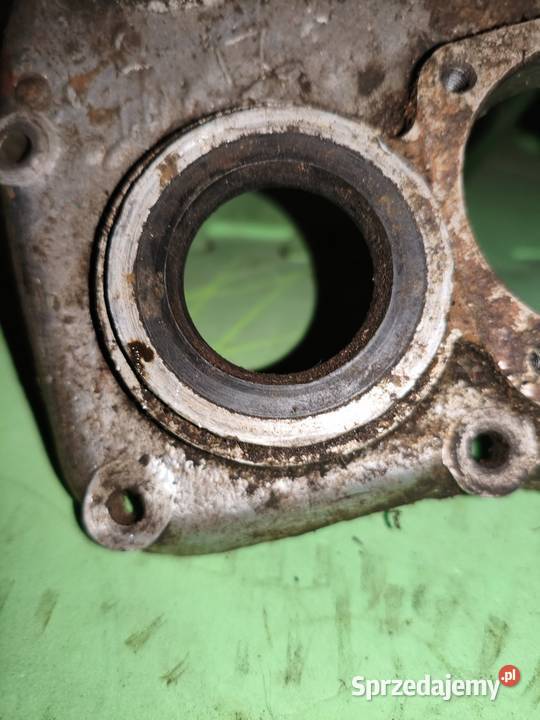 Dekiel pokrywa skrzyni biegów M72