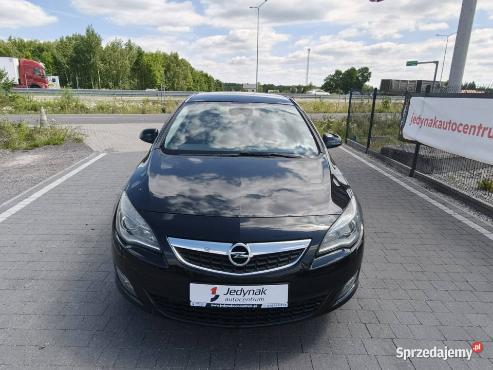 Opel Astra J 20092019 światła do jazdy dziennej Lipówki