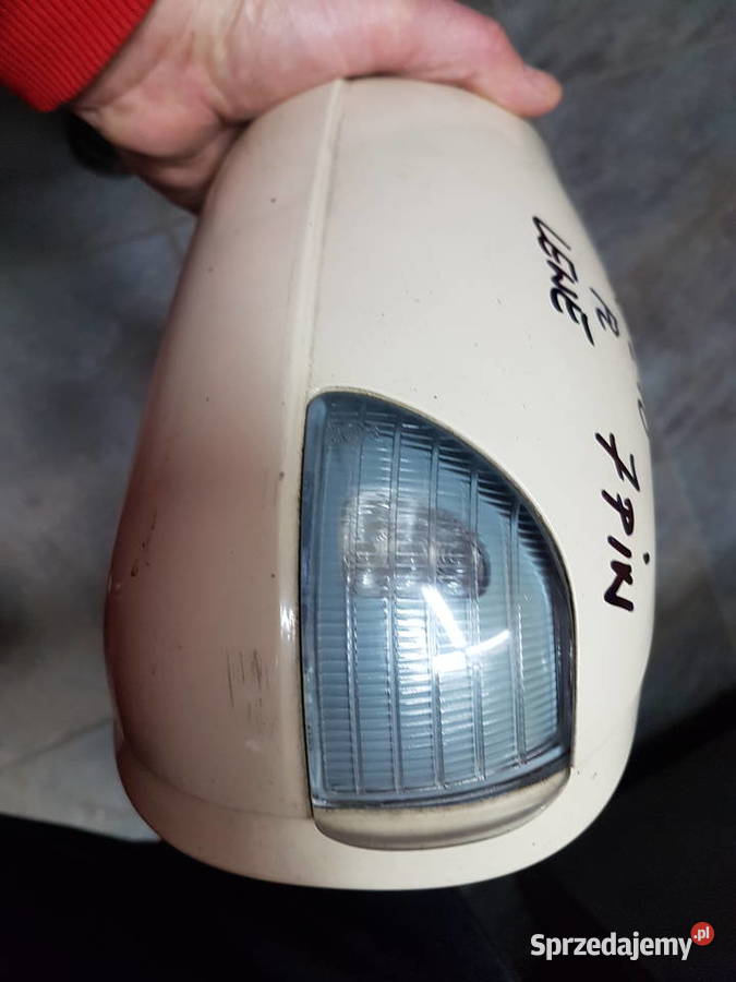 MERCEDES E KLASA W210 LFT LUSTERKO LEWE MIGACZ 7 osobowe Turek sprzedam