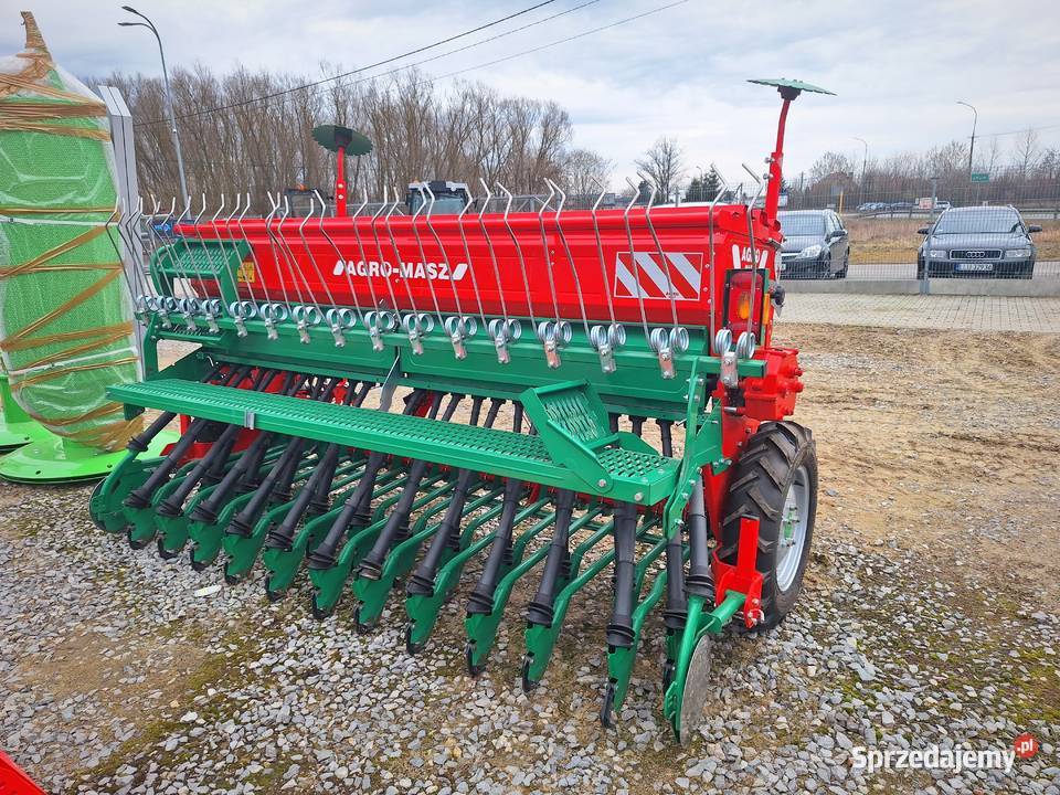 Siewnik zbożowy AgroMasz SR 300 SR 250 Meprozet Łuków