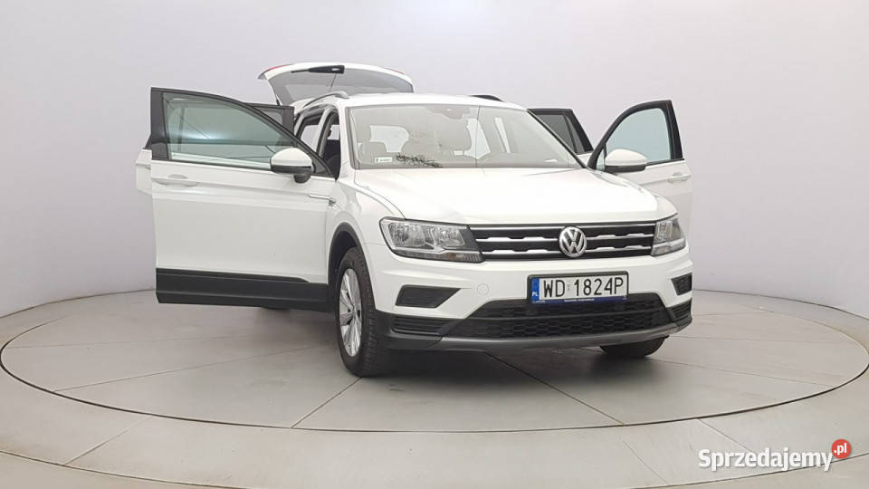 Volkswagen Tiguan 20 TDI SCR Trendline Polski nieuszkodzony Warszawa