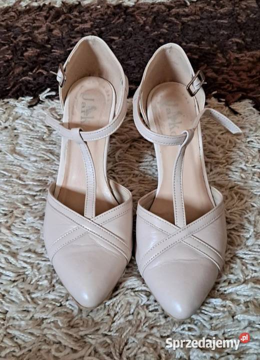 Beżowe buty na obcasie eleganckie Rozmiar 39 małopolskie Rabka-Zdrój