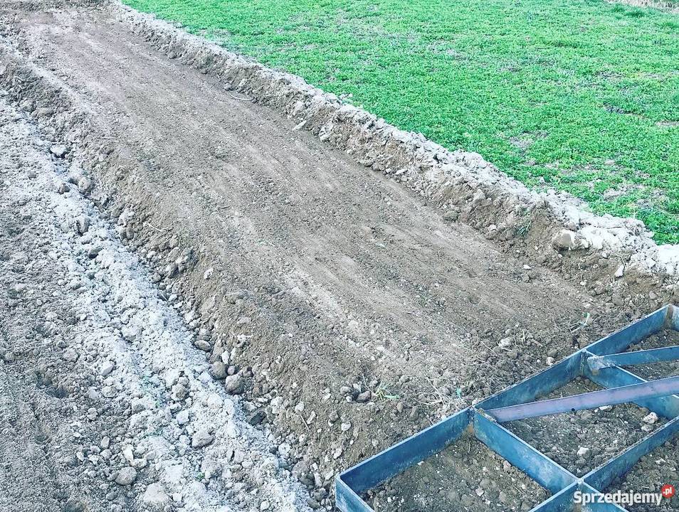 Niwelator ciągany zaczepiany równiarka ogrodowa małopolskie