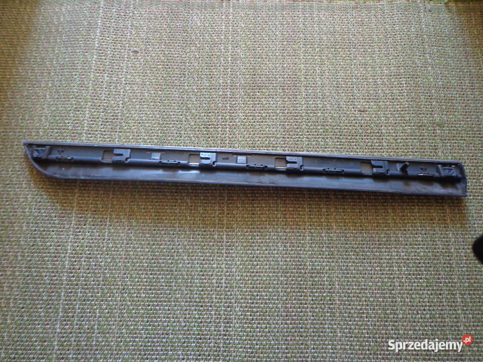 VW Passat B8 listwa boczna drzwi tylnych lewych listwy boczne Karoseria Łódź
