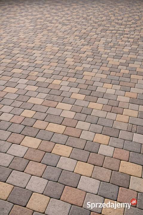 Mycie kostki brukowej elewacji