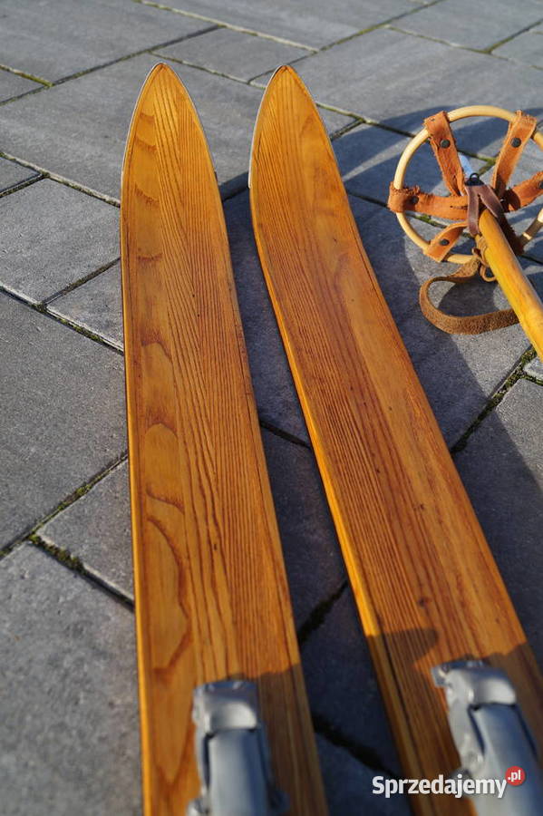 Stare narty drewniane 172 kijki w komplecie Pruchnik