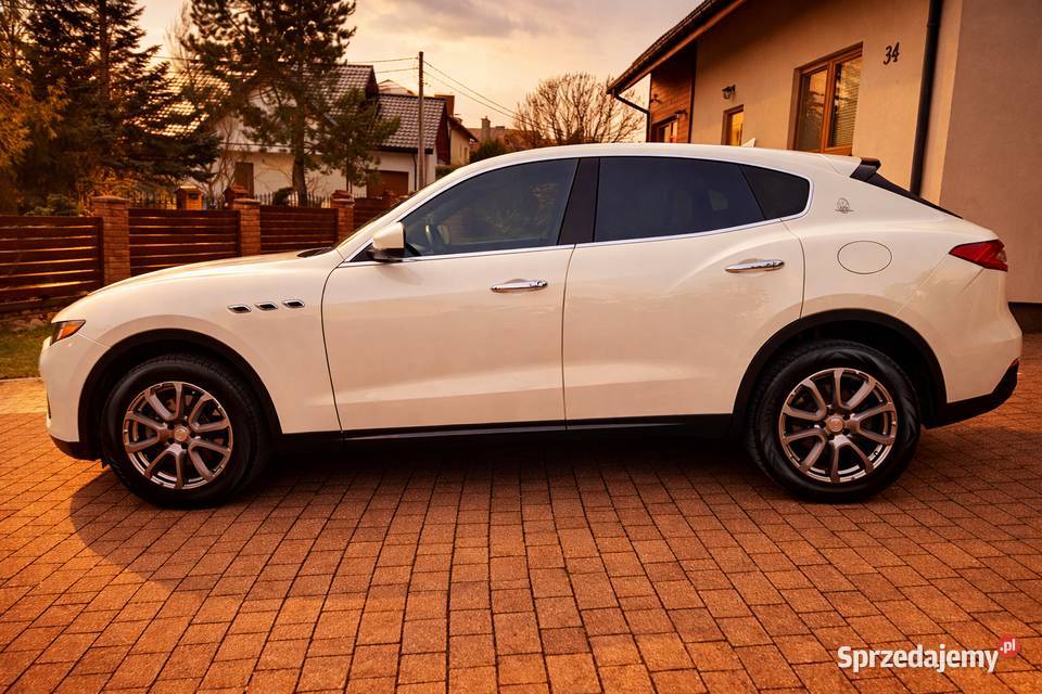 Maserati Levante 430 V6 4x4 Silnik Ferrari łopatki zmiany biegów śląskie Łodygowice