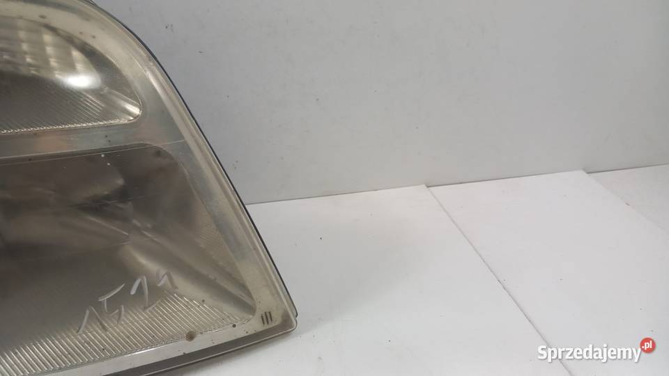 FORD CONNECT I LAMPA PRZÓD PRAWA Zbierkowo