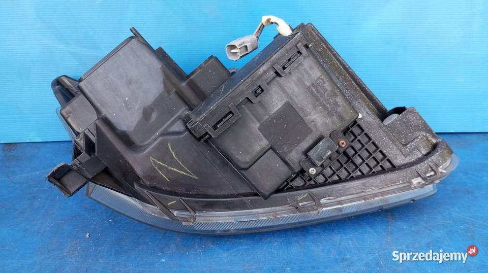 LAMPA REFLEKTOR LEWY PRZÓD EU TOYOTA AVENSIS T25 Nowy Tomyśl