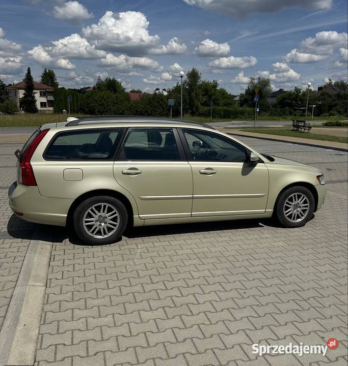 Volvo v50 16 diesel 2007r podkarpackie Strzegocice