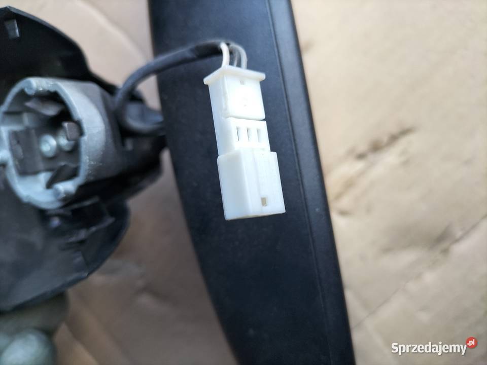 FORD FOCUS C MK1 2004 LUSTERKO WEWNĘTRZNE Kamień-Kolonia