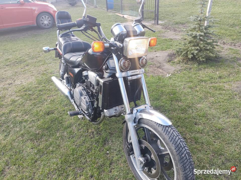 Honda Magna 700 1986r nieuszkodzony sprzedam