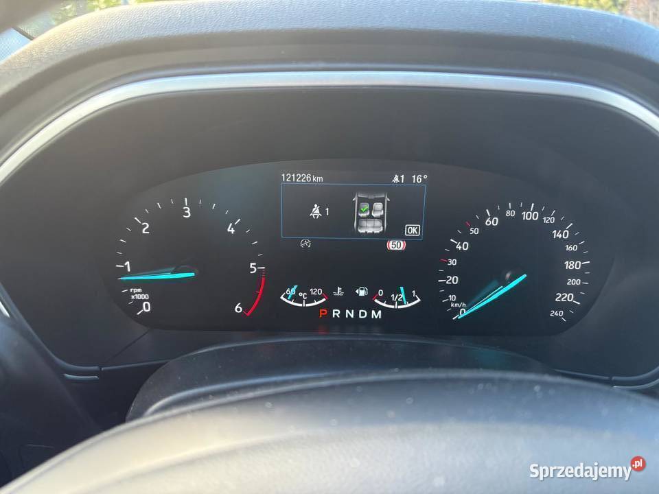 Ford Focus MK 4 Idealne Auto Rodziny lakier metallic Wieleń