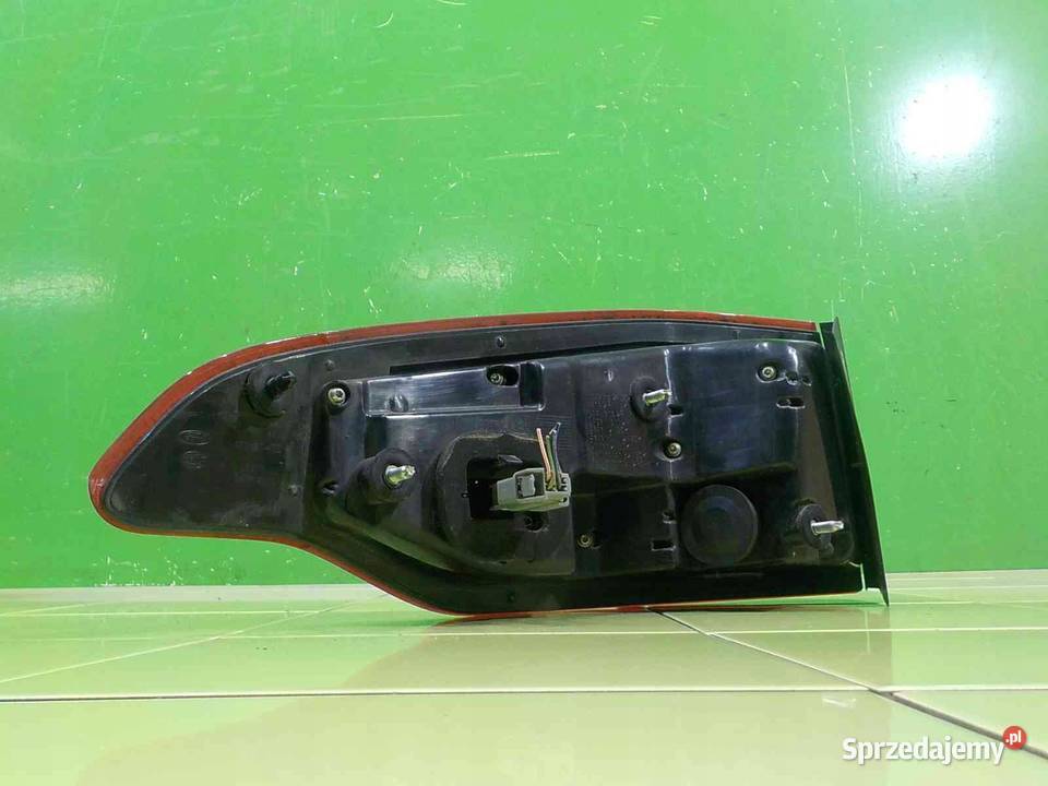 FORD S MK1 I LIFT 10r 5D lampa prawa tyl Suków