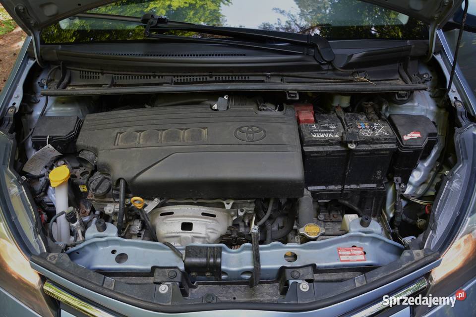 Toyota Yaris 133 VVTi manualna