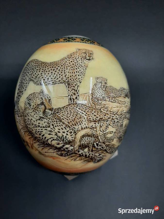 Ozdobne strusie jajo