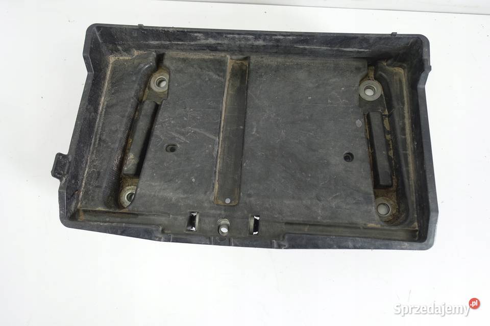 Mercedes W238 C238 PODSTAWA AKUMULATORA sprzedam