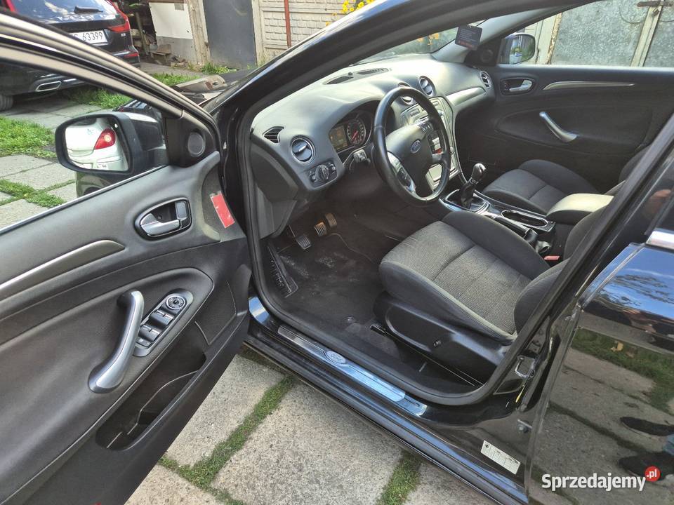 Ford Mondeo 20 benzyna 146 Super stan benzyna Skierniewice