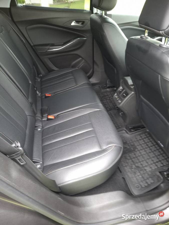 Opel Grandland x szary Pilzno