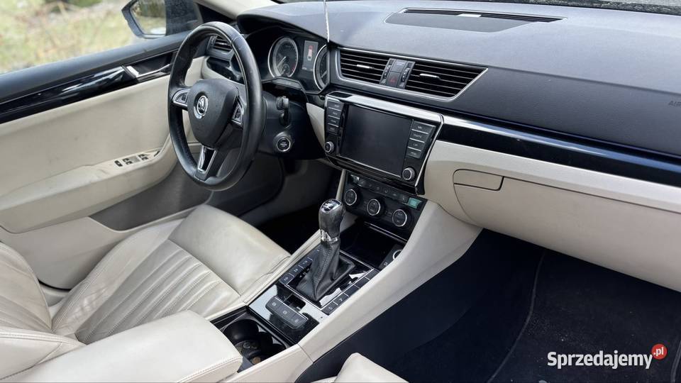 Skoda superb III Kombi 20 TDI 190 DSG LK Superb Krzywe