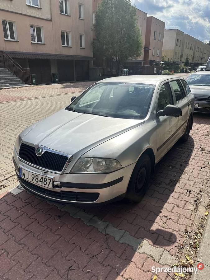 Skoda Octavia Polski Salon Warszawa