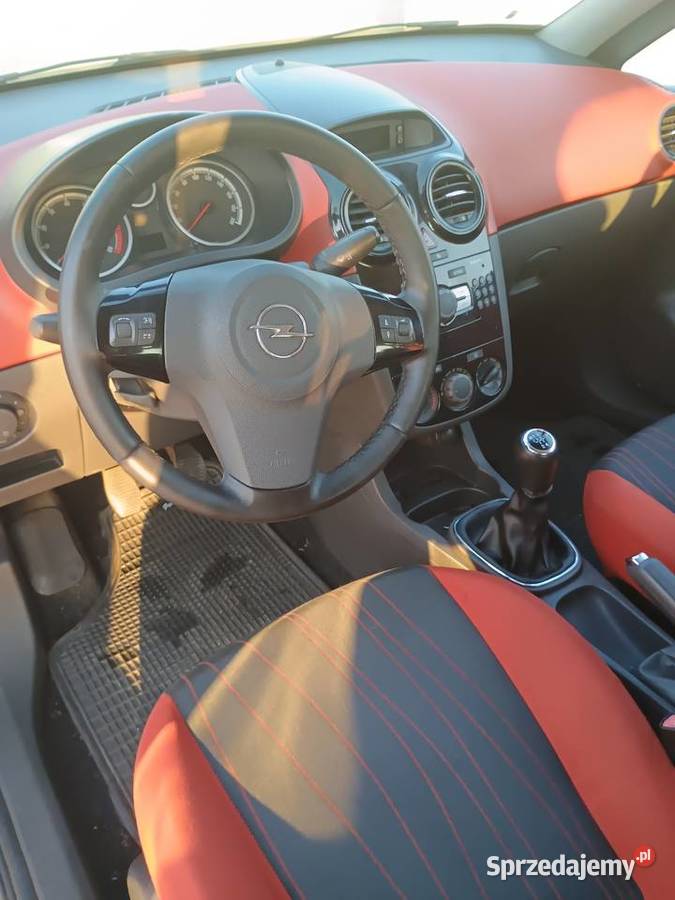 Opel Corsa D 12 80 2008 Klimatyzacja Indian Red Starachowice
