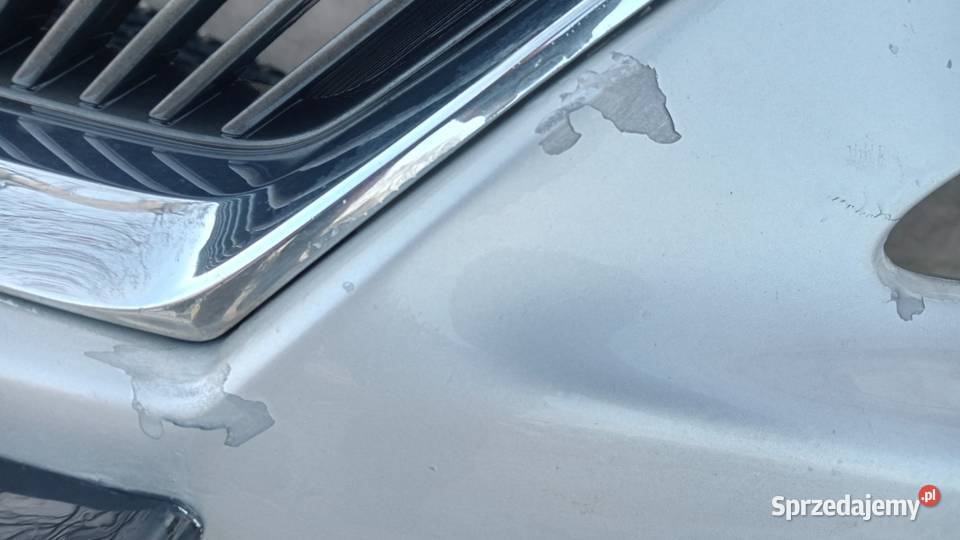 LEXUS IS 220 ZDERZAK PRZÓD HALOGEN 1G1 Zbierkowo