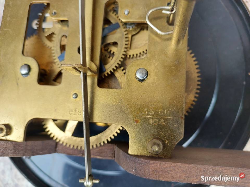 174 Zestaw mechanizm starego zegara Kienzle Tczew