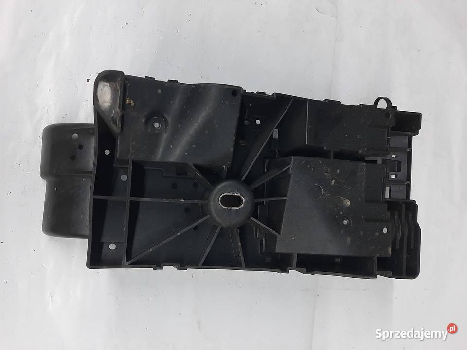 Opel Insignia A obudowa skrzynki bezpieczników Ksawerów