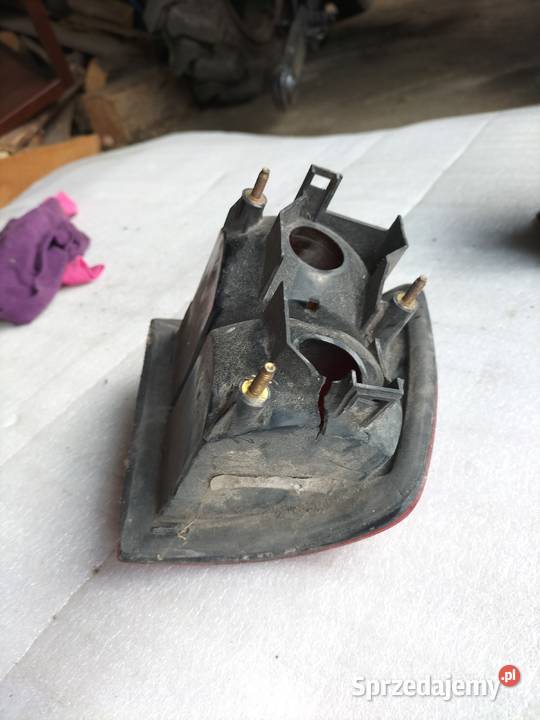 seat toledo 1 2 LAMPA TYŁ TYLNA lubelskie