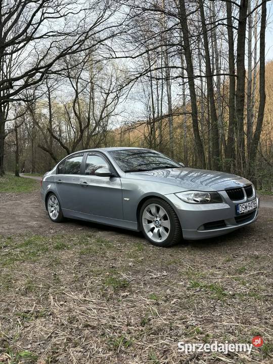 BMW E90 20 Benzyna 150 manualna Świebodzice sprzedam