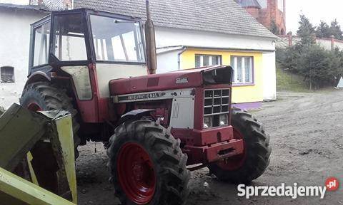 CASE INTERNATIONAL 1046 Czarnolas