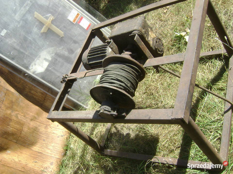 wyciągarka dżwig budowlany wciągnik linowy winda Warszawa
