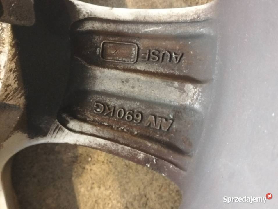 Felgi aluminiowe 5x100 r16 toyota vw