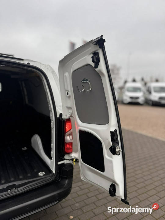 Peugeot Partner 15BlueHDI 130LongEAT8 serwis ASO Radom