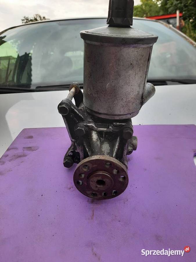 POMPA WSPOMAGANIA MERCEDES 190 W201 Motoryzacja Września