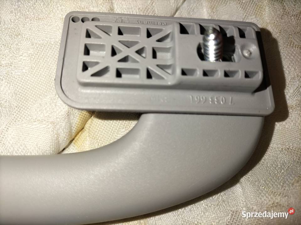 Uchwyty podsufitki BMW E90 E91 E92 E60 E61 Kolor osobowe Poręba