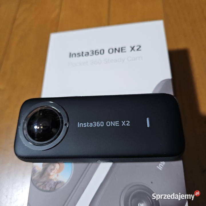 Insta360 x4