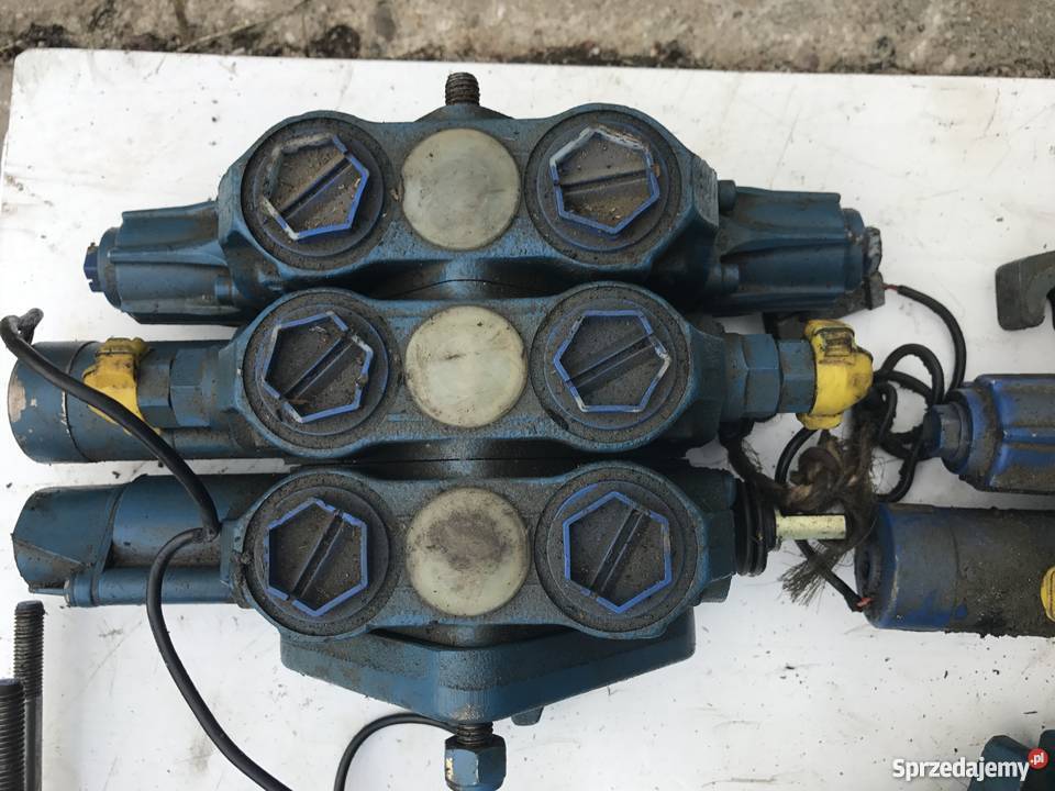 Sekcje rozdzielacza Rexroth JCB 3CX 4CX Kosakowo