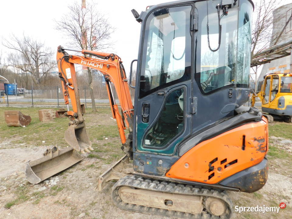 mini koparka 16 t Hitachi ZX14 2 łyżki 2011 Rok produkcji 2011 Kraków sprzedam