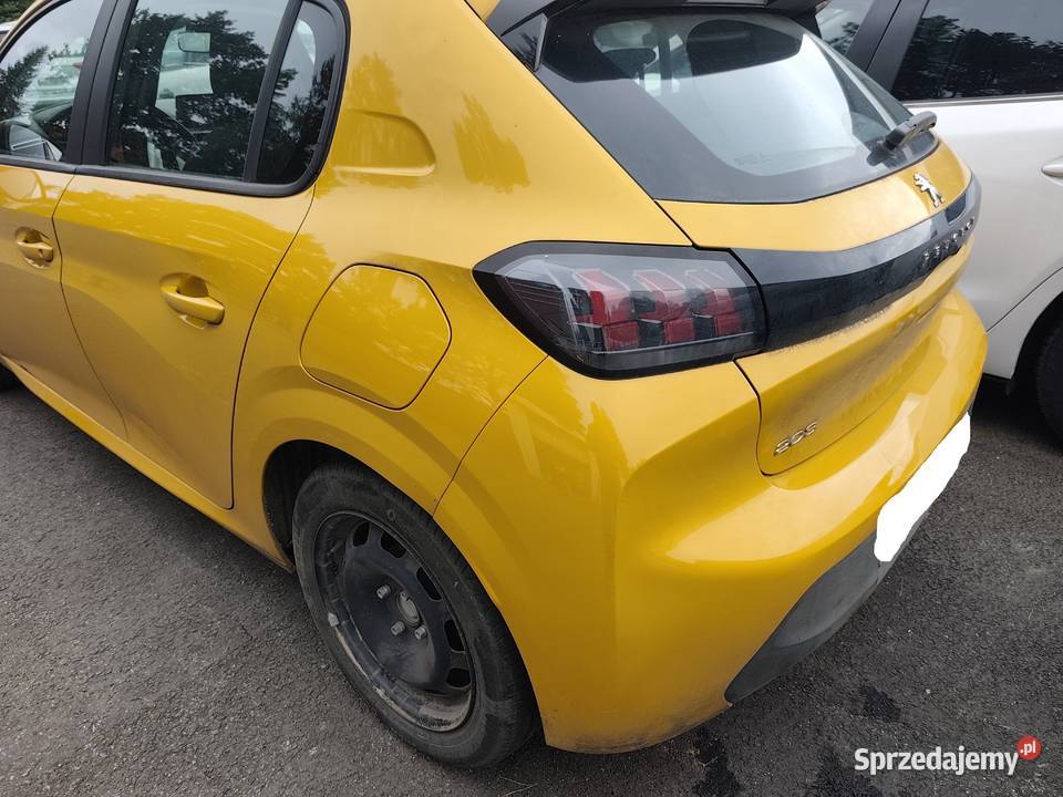 Peugeot 208 uszkodzony 208 Kostarowce