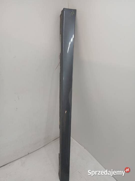 LISTWA PROGOWA PRAWA BMW F30 F31 B39 osobowe