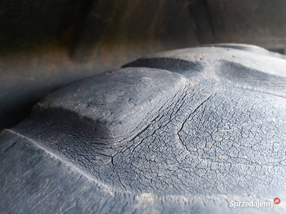 Koparko Ładowarka Ford 675D Holland Koparko ładowarki